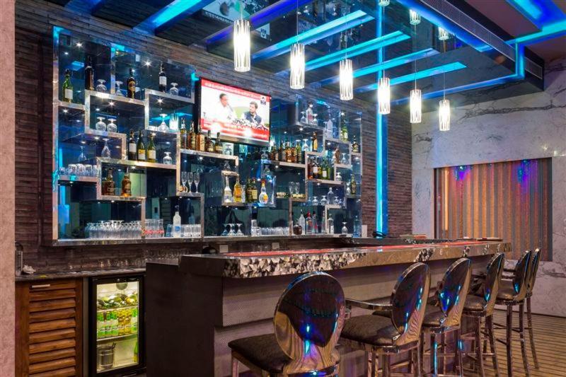 Club Florence Gurgaon Extérieur photo